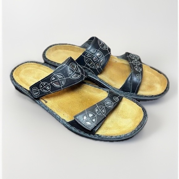 NAOT CORNET Women's Sandals Black Leather Adjustable Slip-on Size 40, US 9 - Picture 1 of 8
